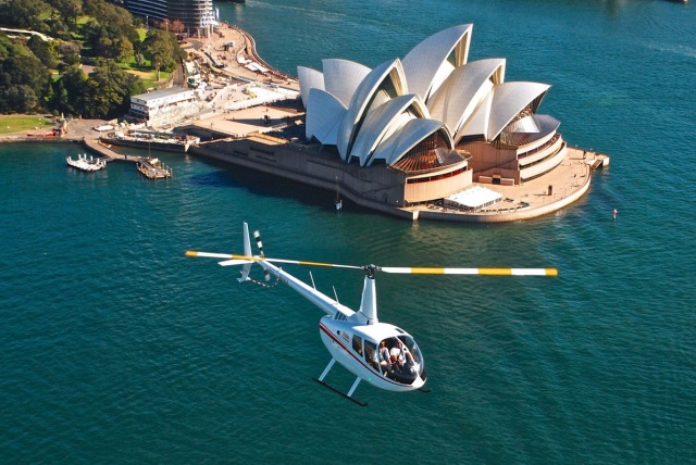 take-a-helicopter-flight-over-sydney